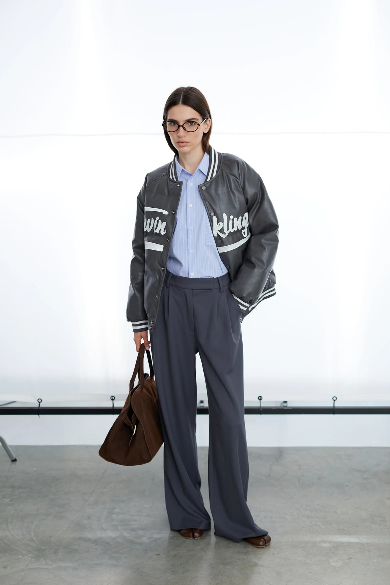 Bomber MS Twinkling Grafit 3