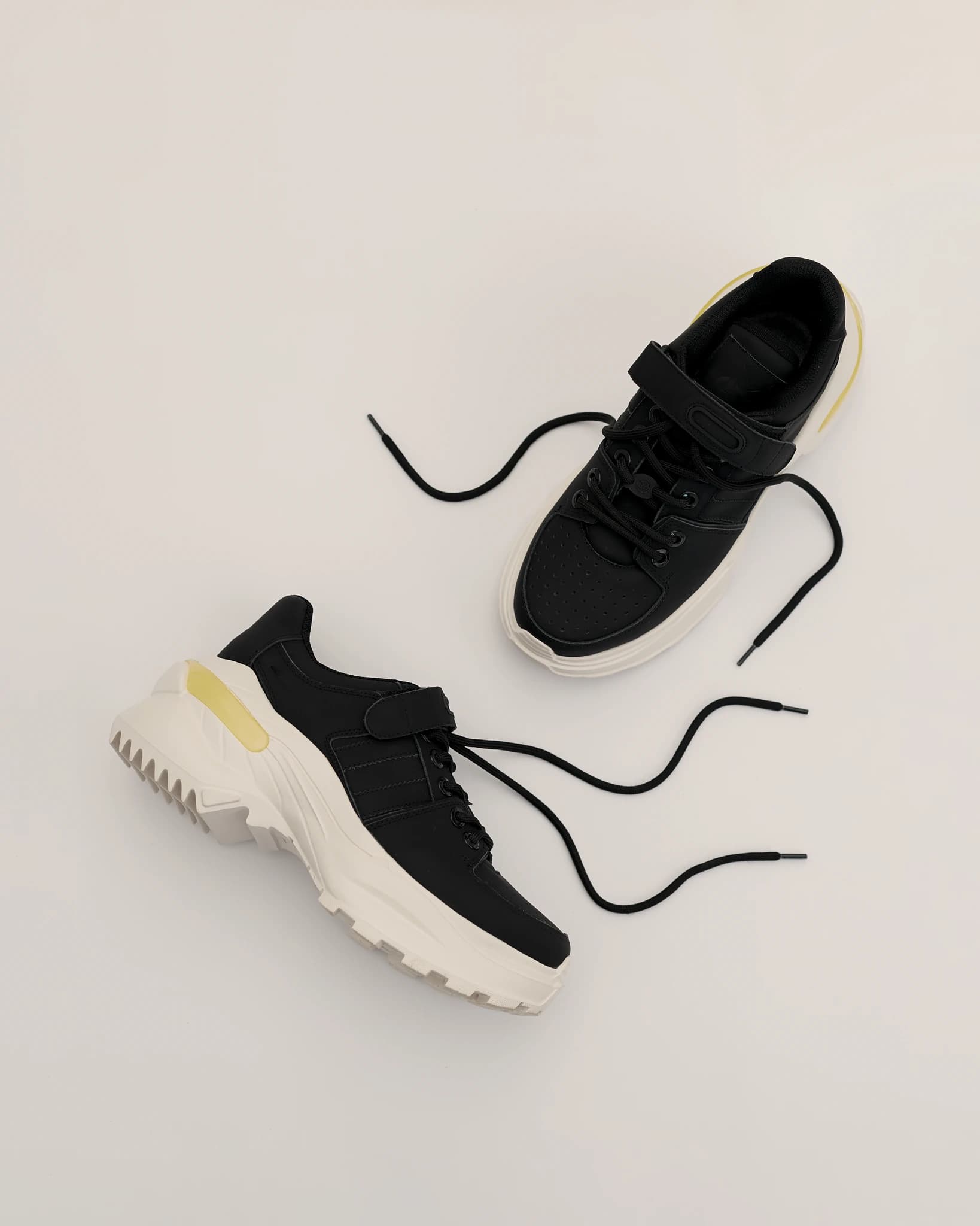 Sneakers MS Black Sneakers White 1000-1 3