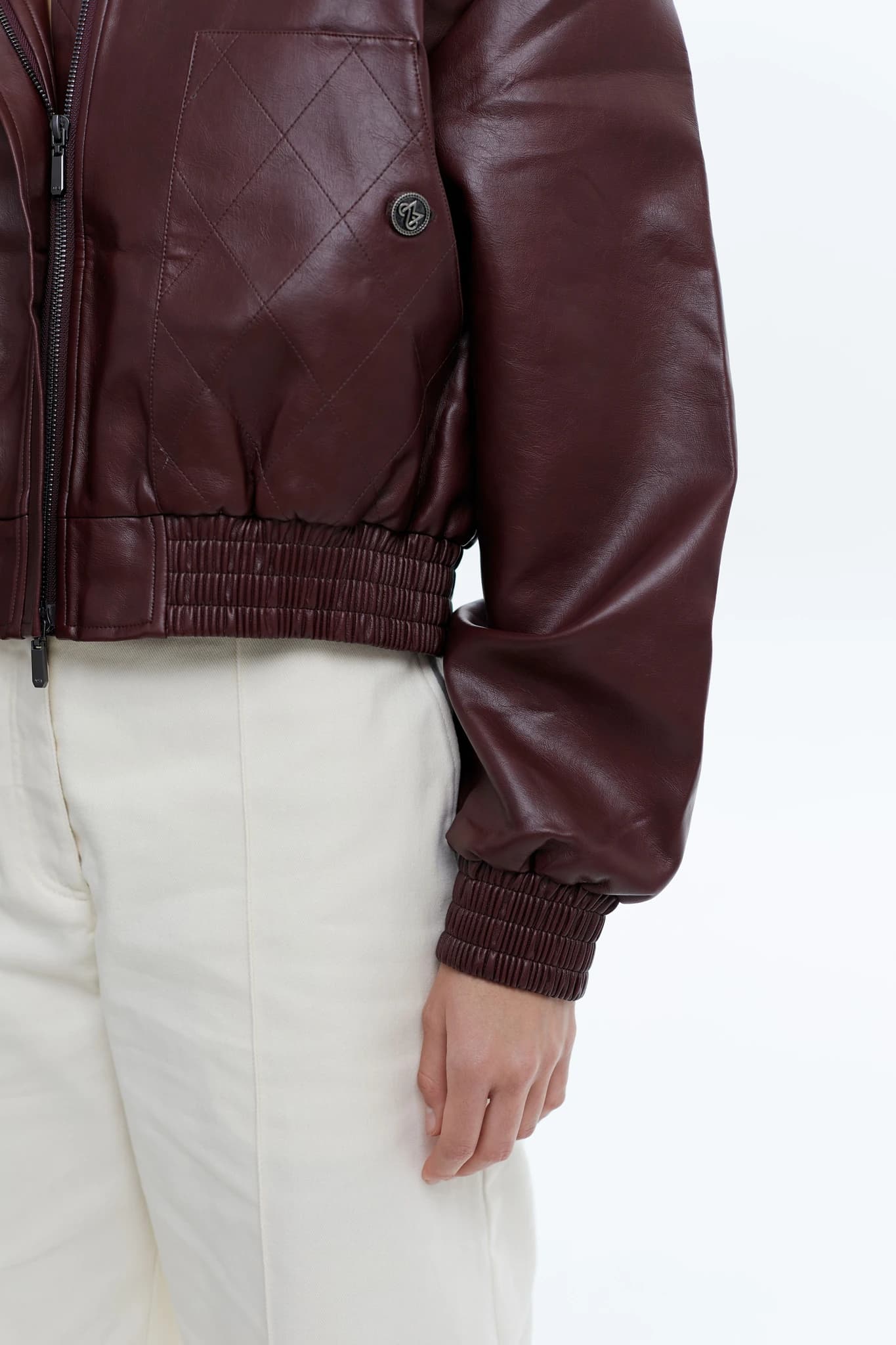 Bomber Vintage V2 Smoked Cherry 5