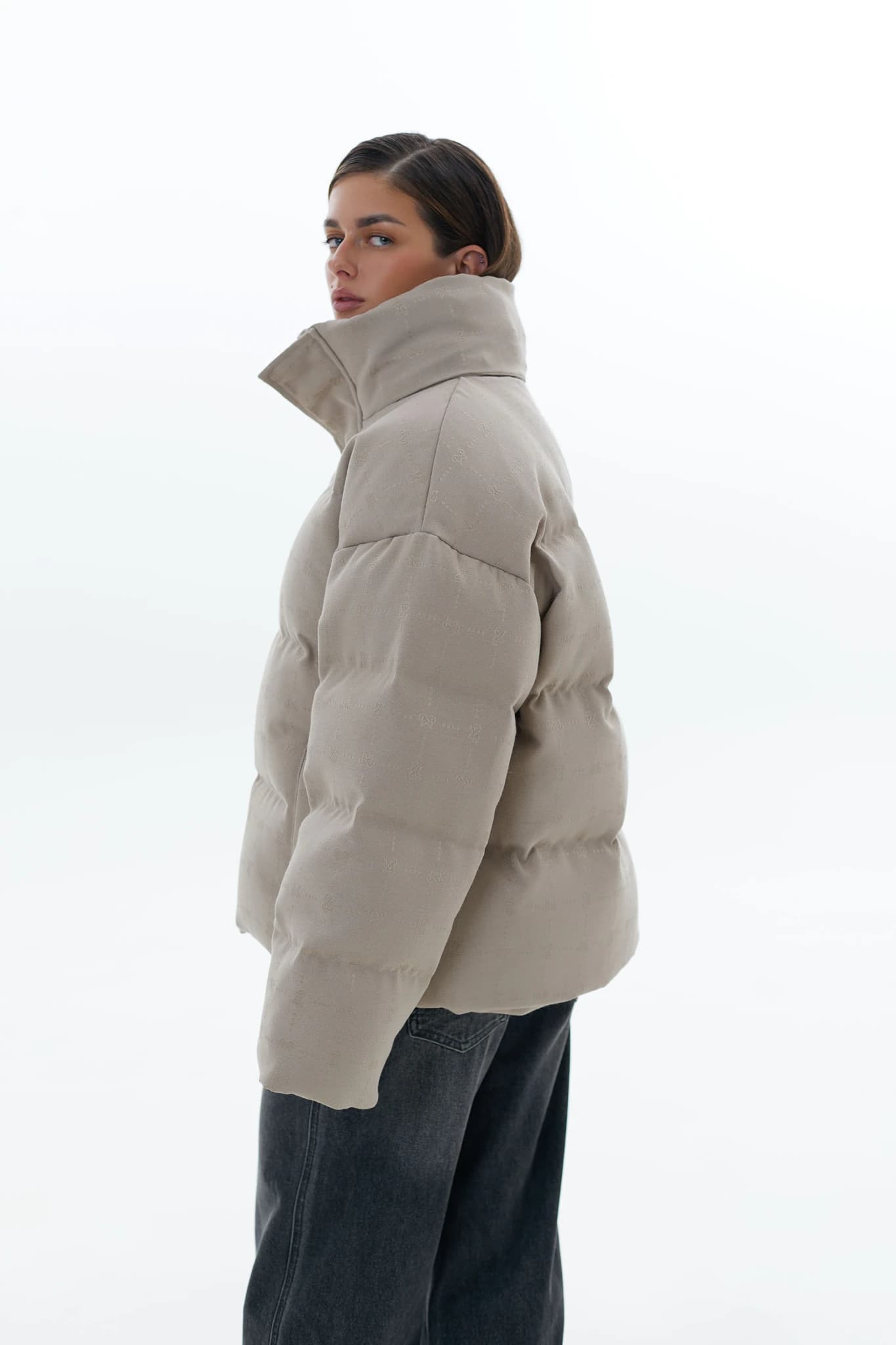 Jacket Logo V3 Light Beige 5