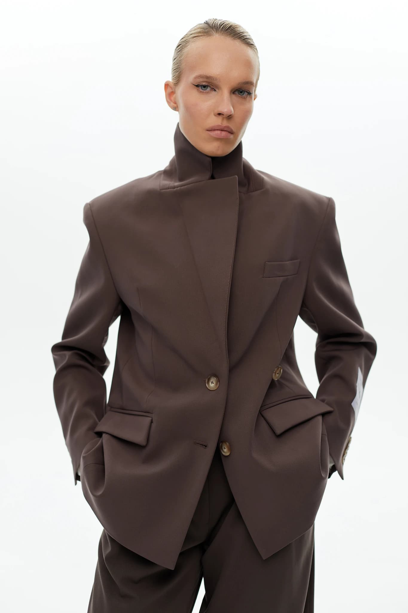 Blazer REForm Choco 6